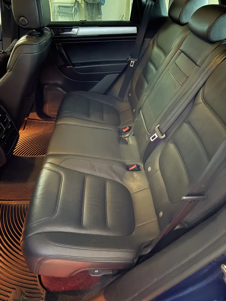Volkswagen Touareg снимка Volkswagen Touareg