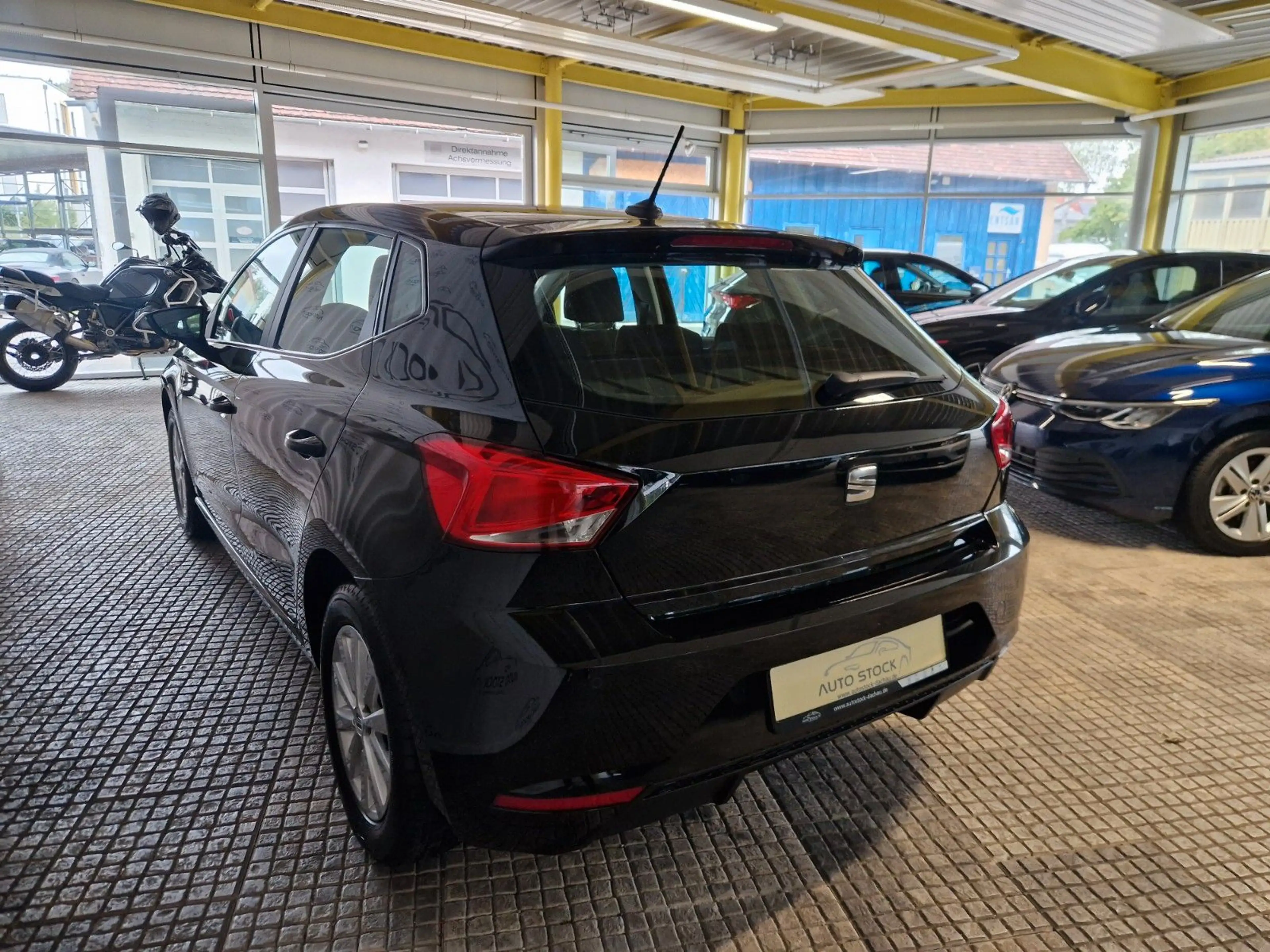 SEAT Ibiza 1.0 TGI Style Klima Sitzheizung PDC Tempom — photo 7