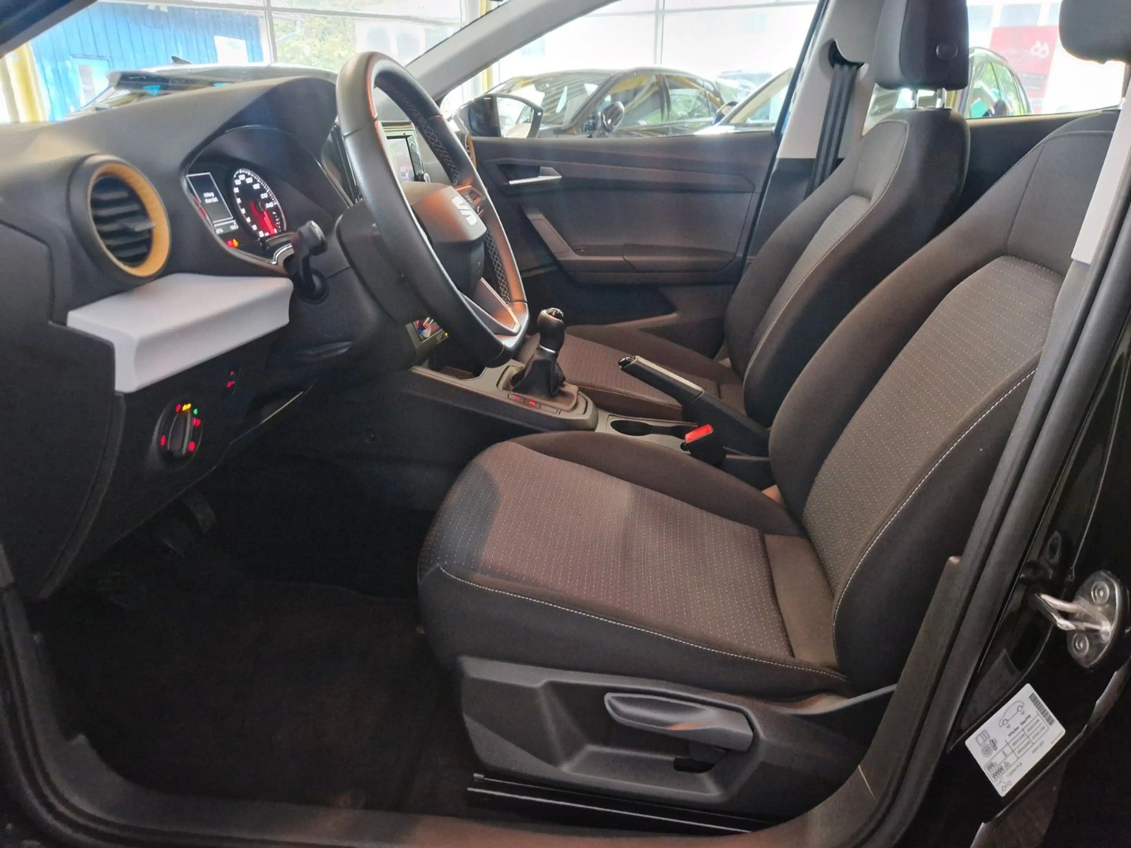SEAT Ibiza 1.0 TGI Style Klima Sitzheizung PDC Tempom — photo 9