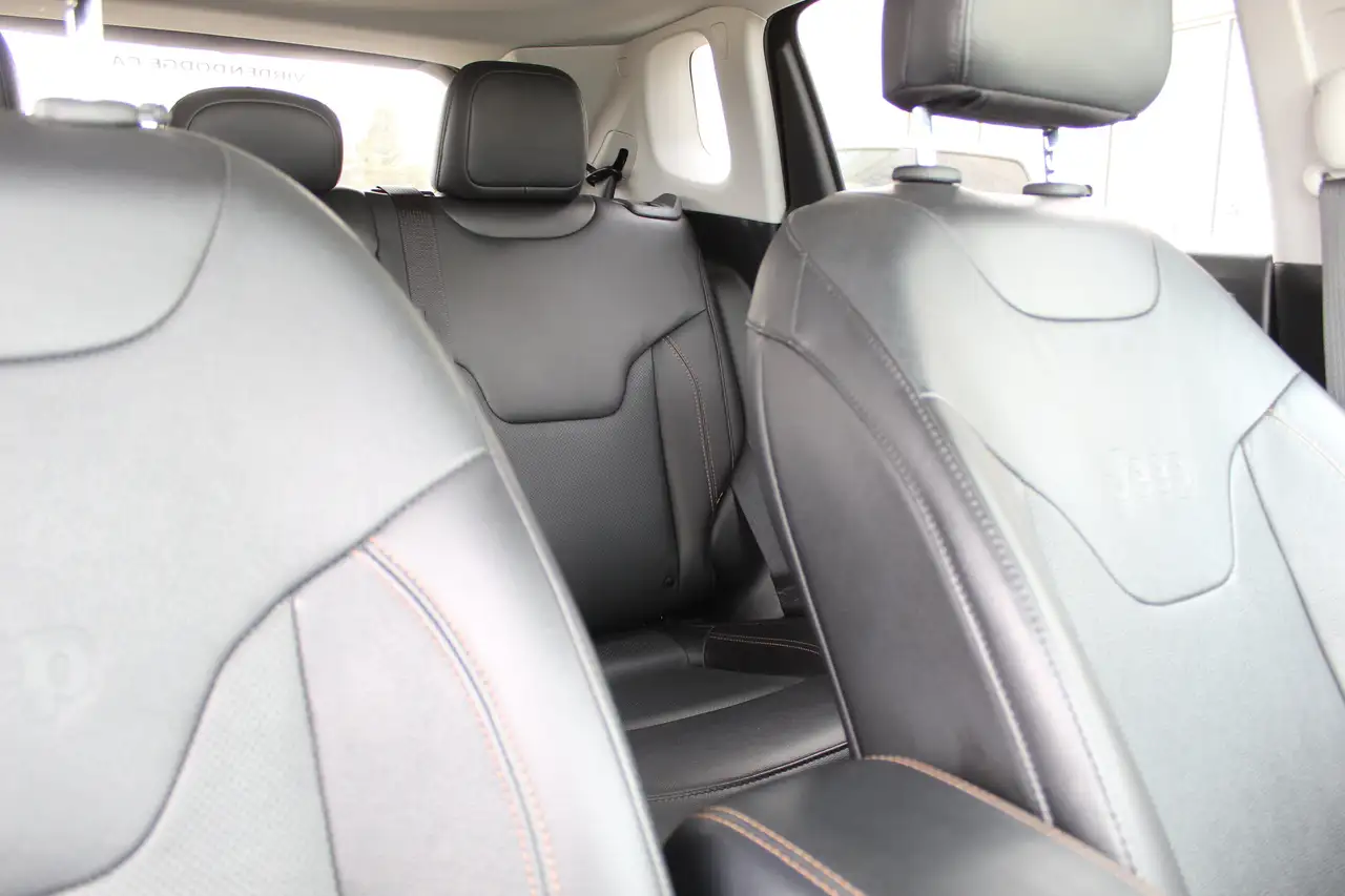 Jeep Compass снимка Jeep Compass