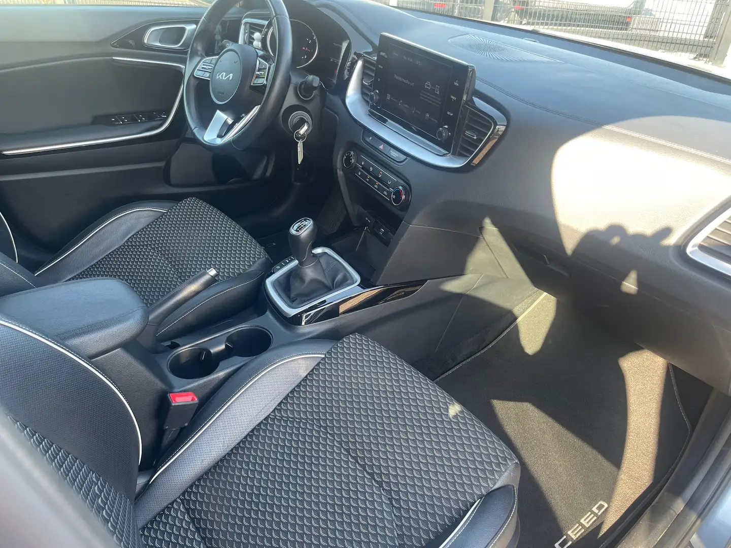 Kia Ceed / cee'd Ceed 1.0 T-GDI 120 OPF Vision Gris - 2