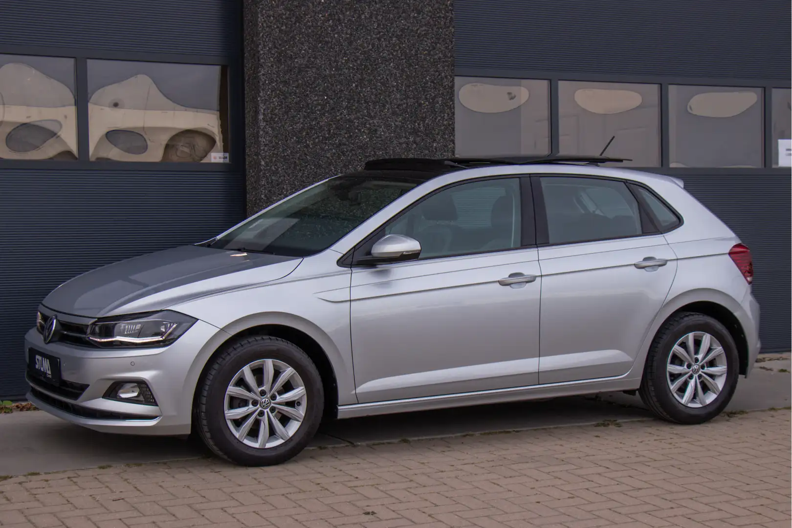 Volkswagen Polo 1.0 TSI Highline | Pano | LED | Climate | Stoelver Argent - 2