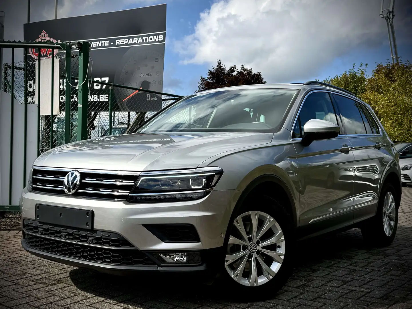 Volkswagen Tiguan Tiguan 1.4 TSI 4Motion Comfortline BMT DSG Gris - 1