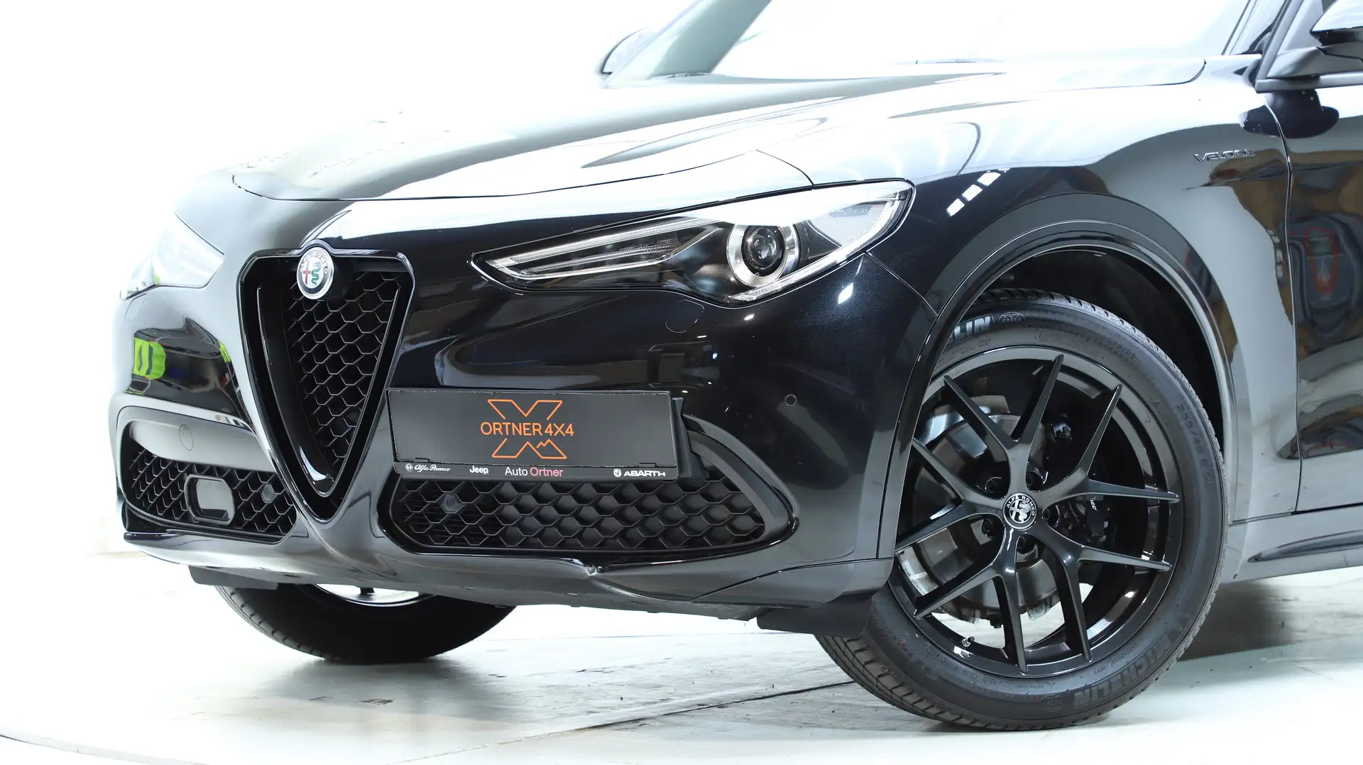 Alfa Romeo Stelvio Veloce Q4 3 Jahre Garantie Noir - 2