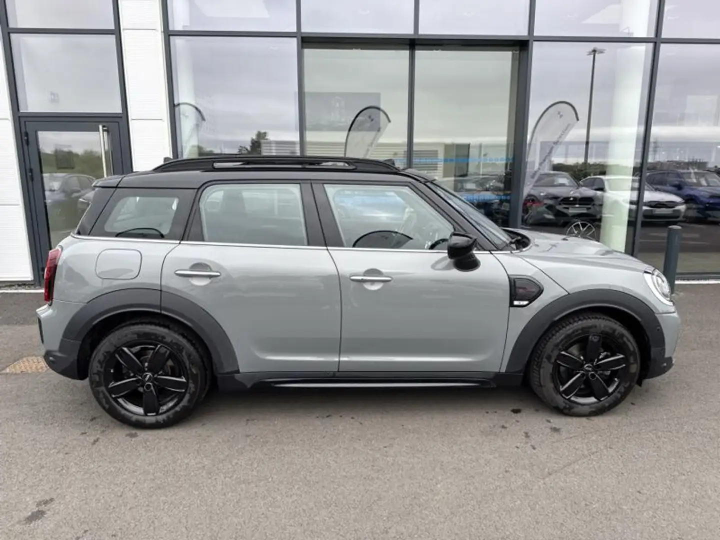 MINI Countryman C Cooper 136ch Northwood Gris - 2