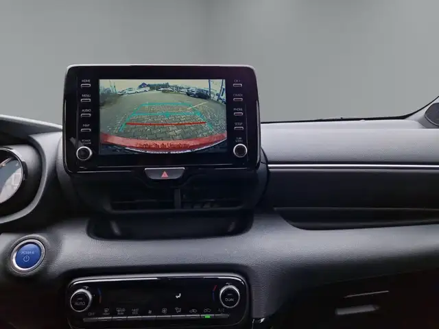 Toyota Yaris view 15