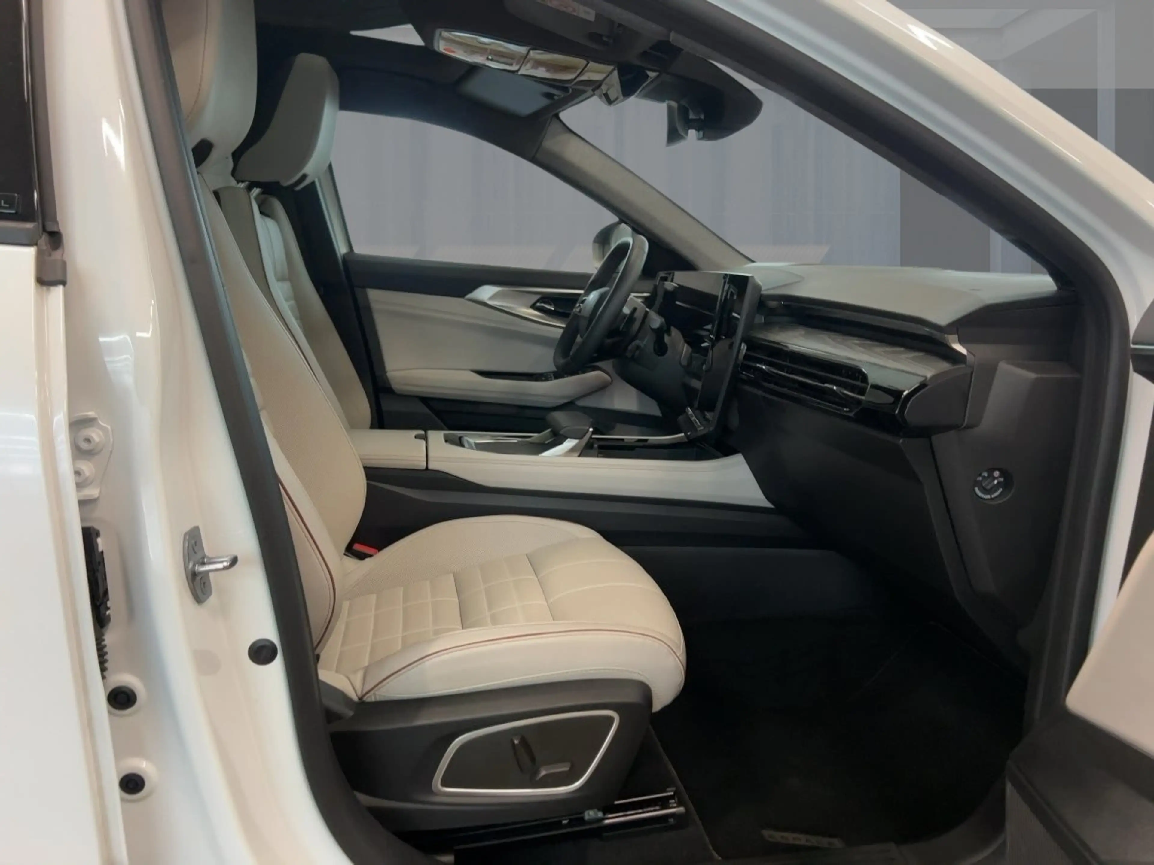 Renault Espace 6 Iconic E-Tech Full Hybrid 200 — photo 8