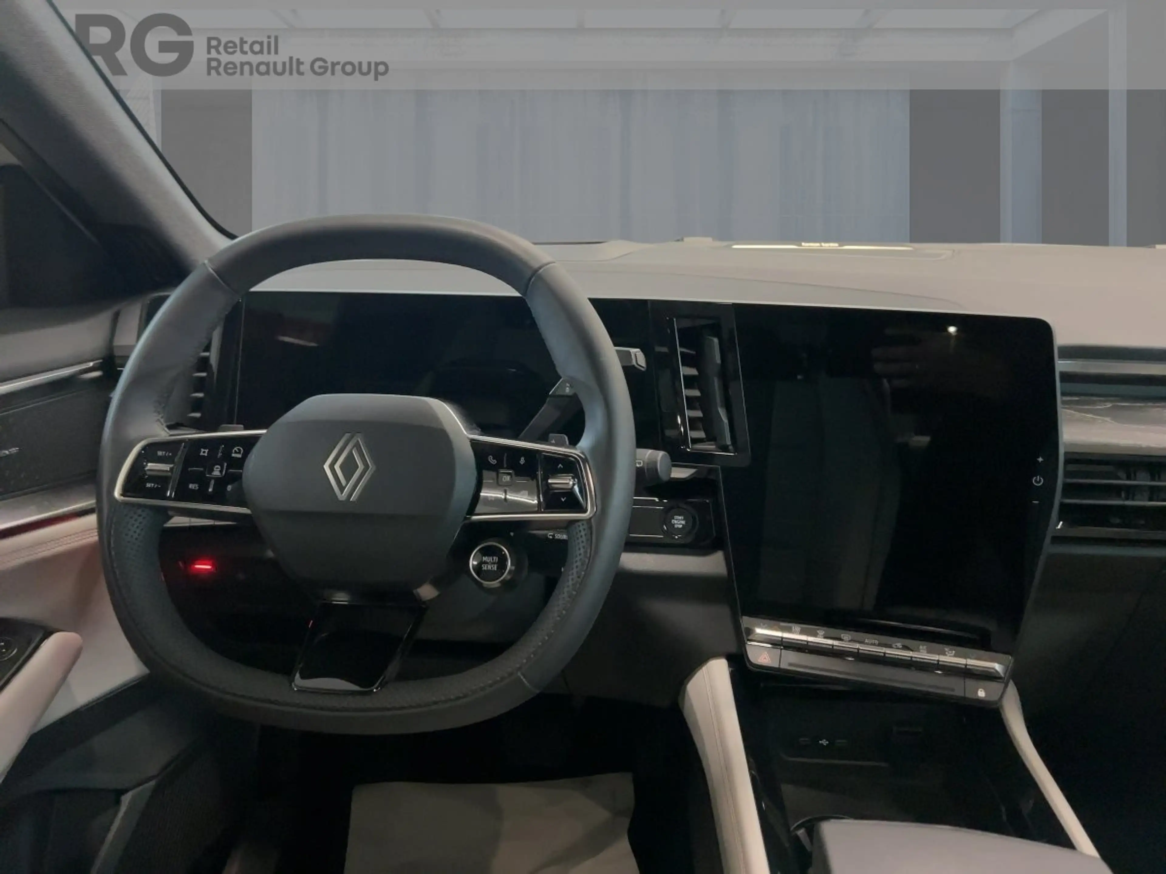 Renault Espace 6 Iconic E-Tech Full Hybrid 200 — photo 10