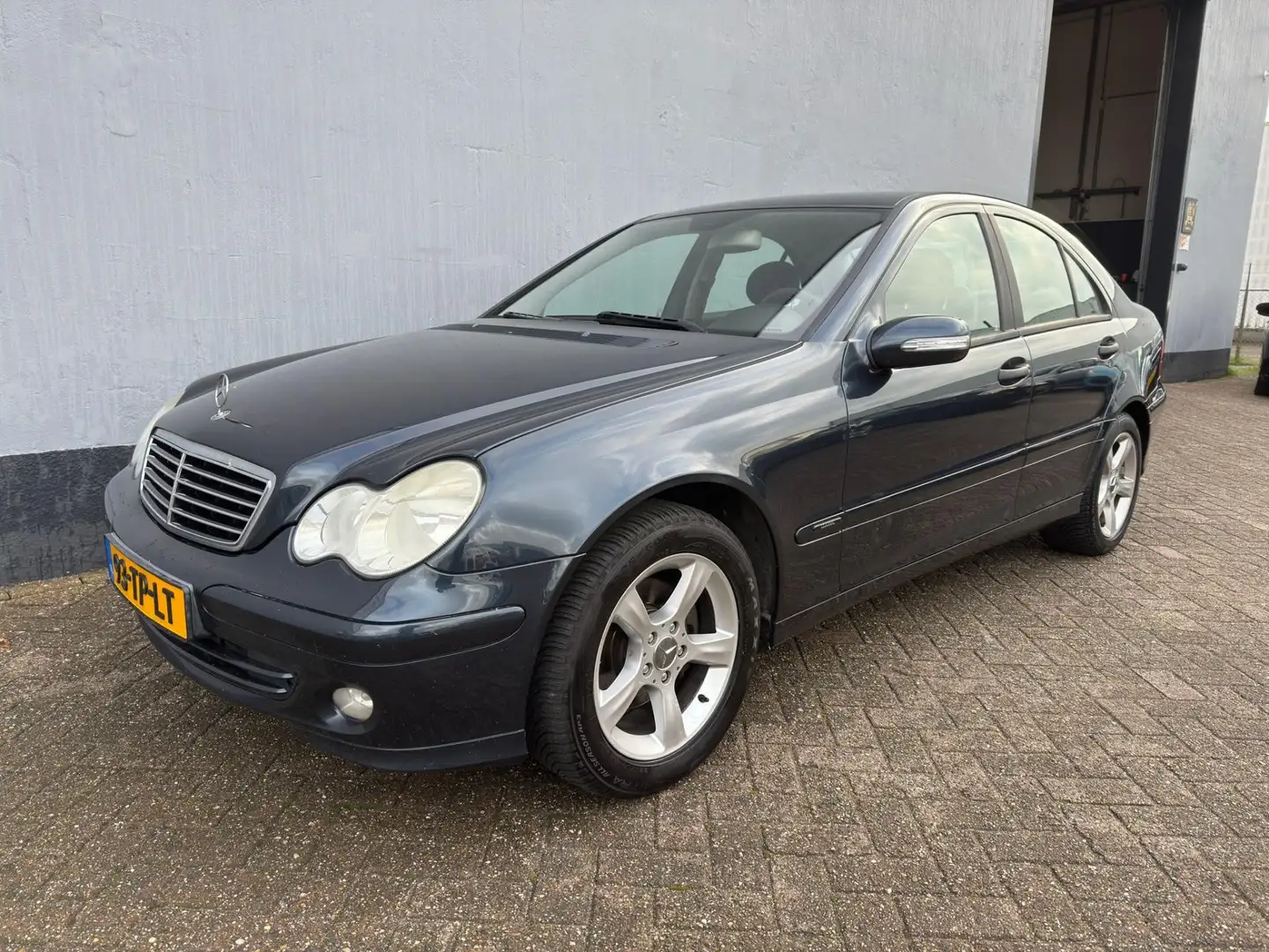 Mercedes-Benz C 180 K. Classic - Trekhaak Schwarz - 1