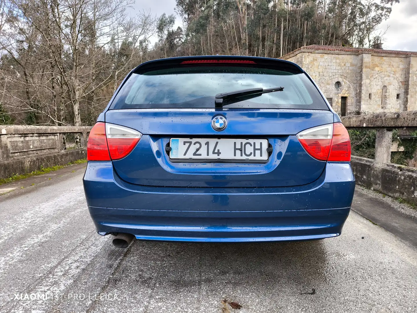 BMW 318 318d Touring Azul - 2