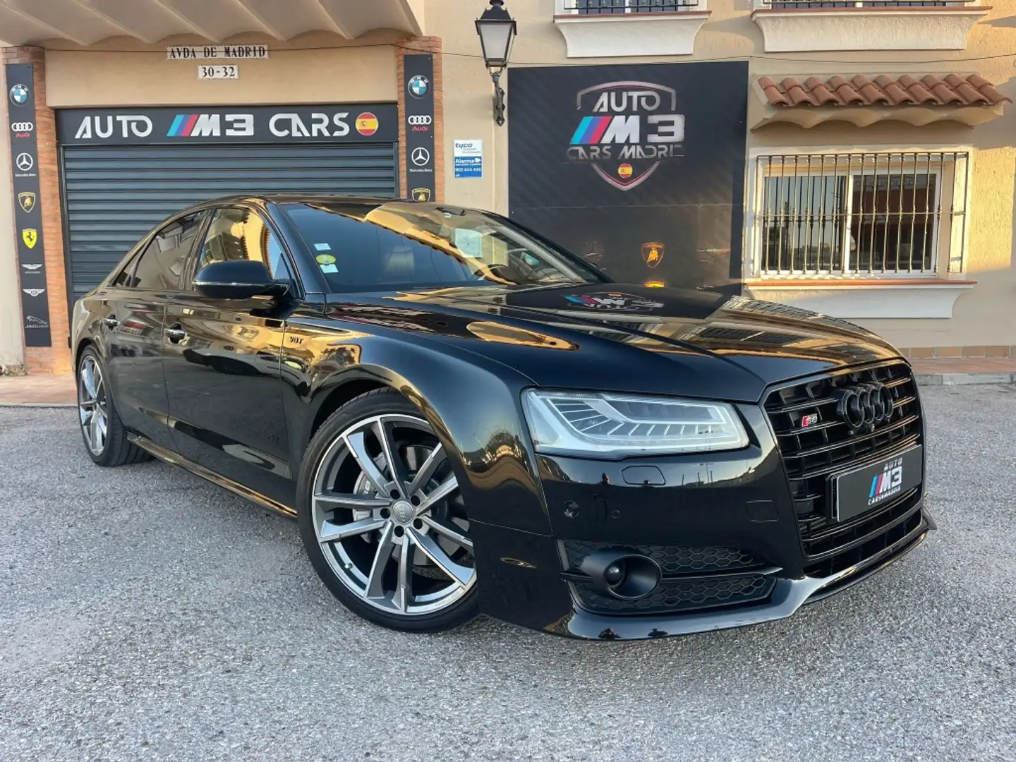 Audi A8 3.0TDI CD quattro Tiptronic Černá - 2