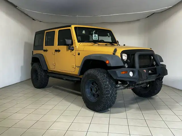 Jeep Wrangler view 2