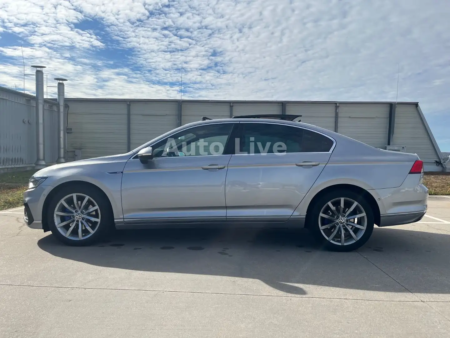 Volkswagen Passat GTE*DSG*VIR*PANO*MATRIX*LEDER*AHK*360*VOL Grau - 2