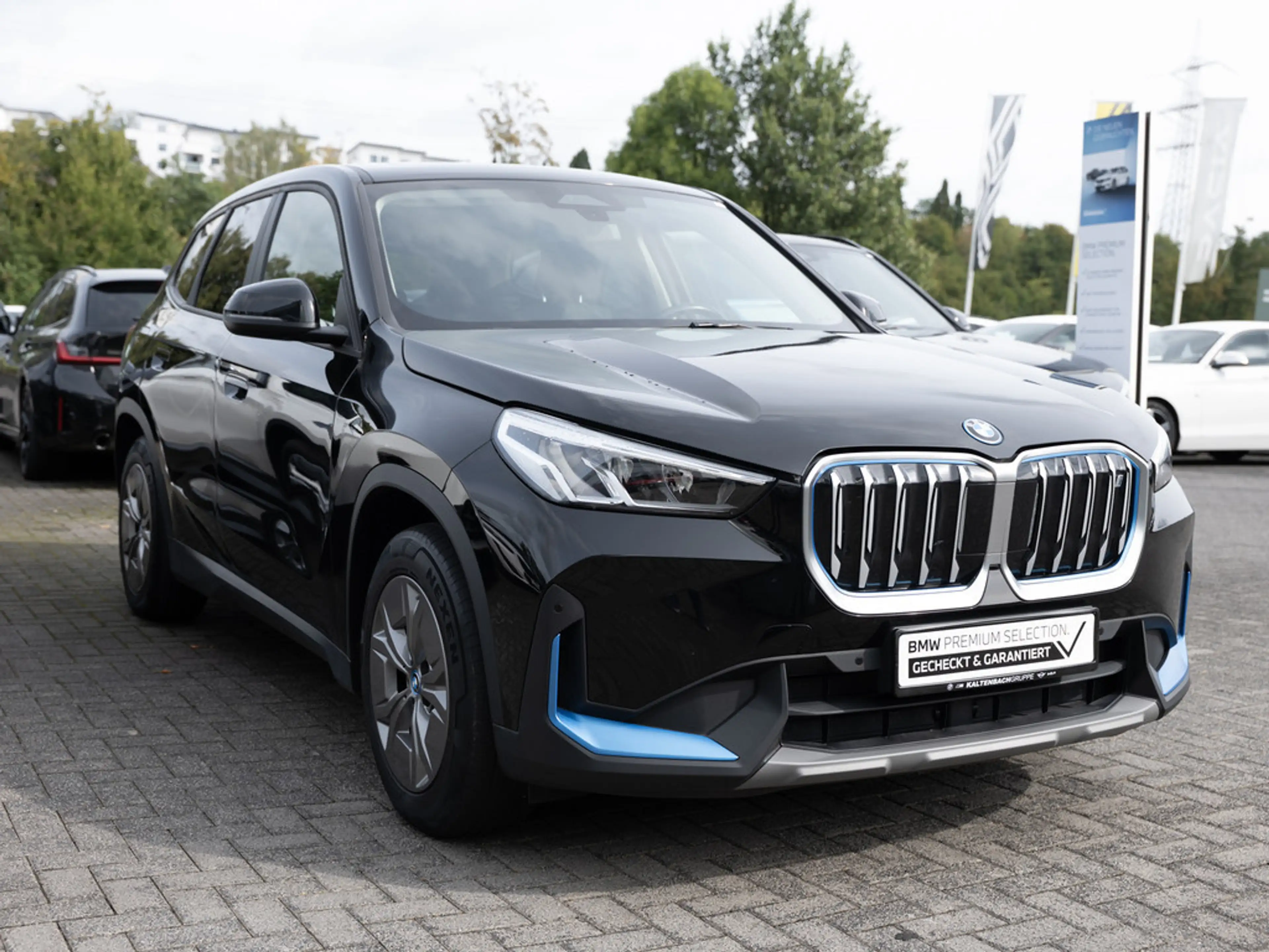 BMW X1 xDrive30 PANO LED NAVI KAMERA SHZ PDC KLIMA — photo 5
