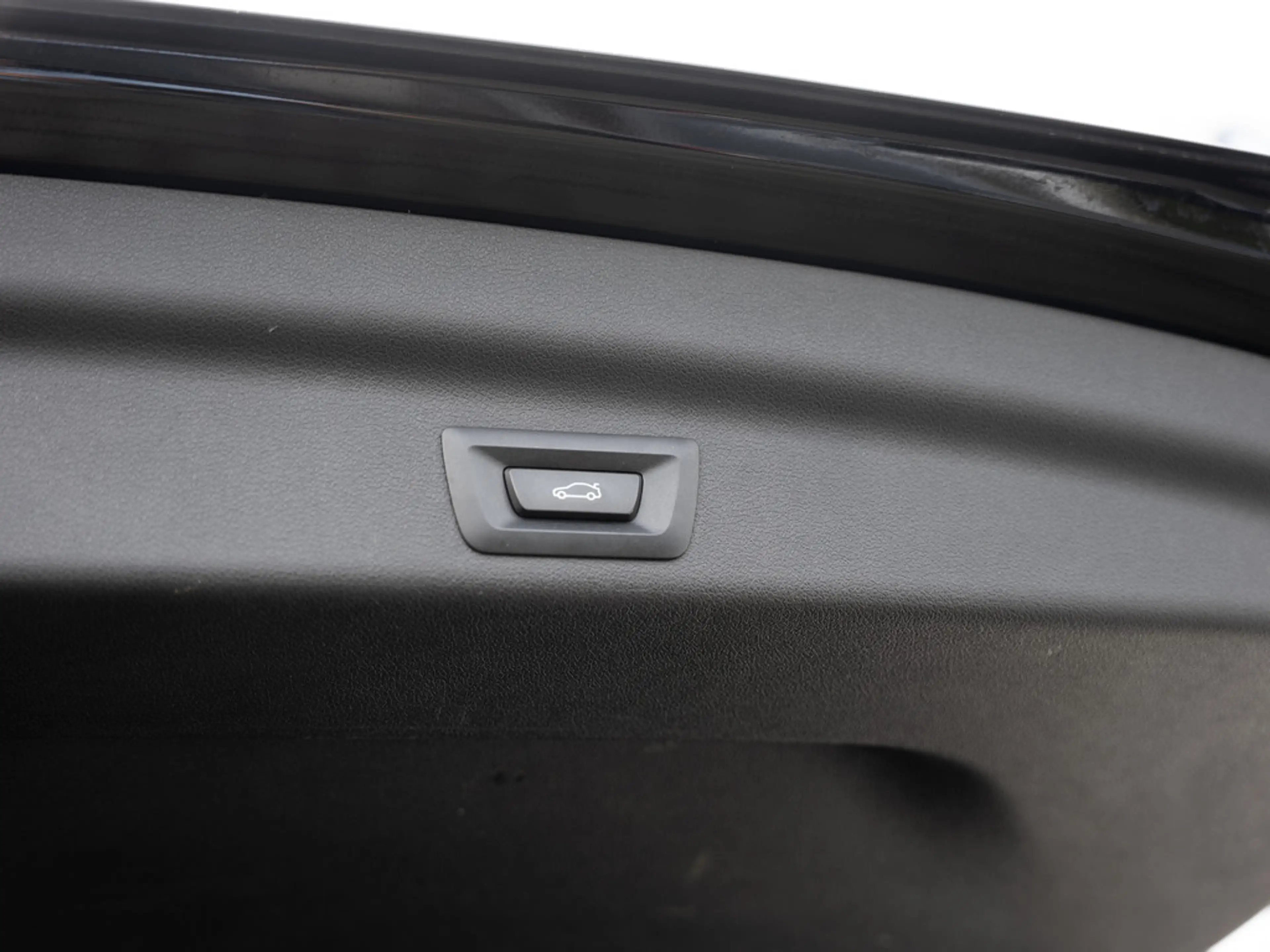 BMW X1 xDrive30 PANO LED NAVI KAMERA SHZ PDC KLIMA — photo 13