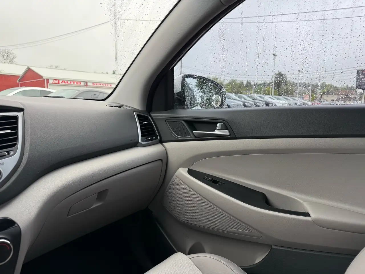 Hyundai TUCSON снимка Hyundai TUCSON