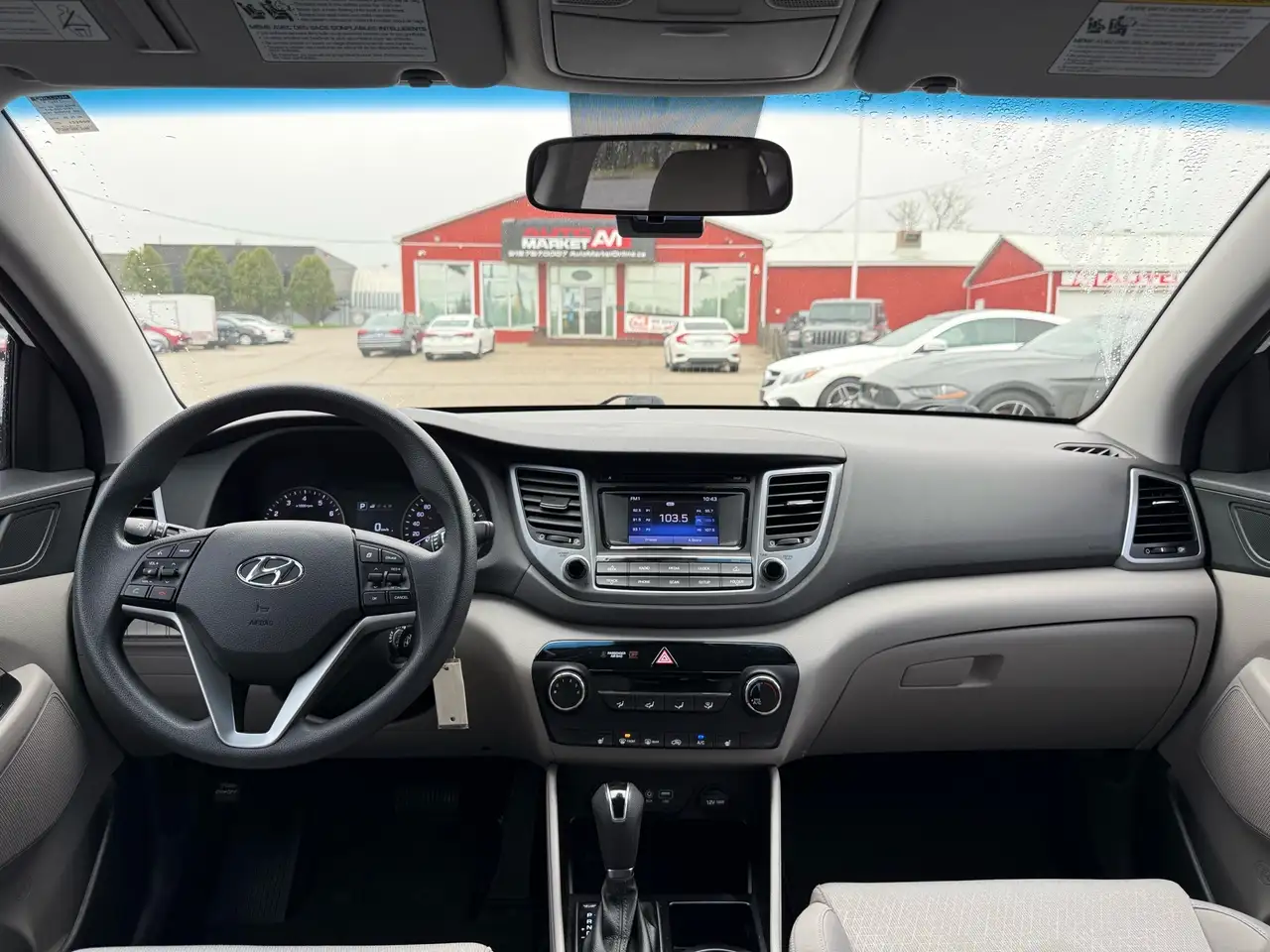 Hyundai TUCSON снимка Hyundai TUCSON