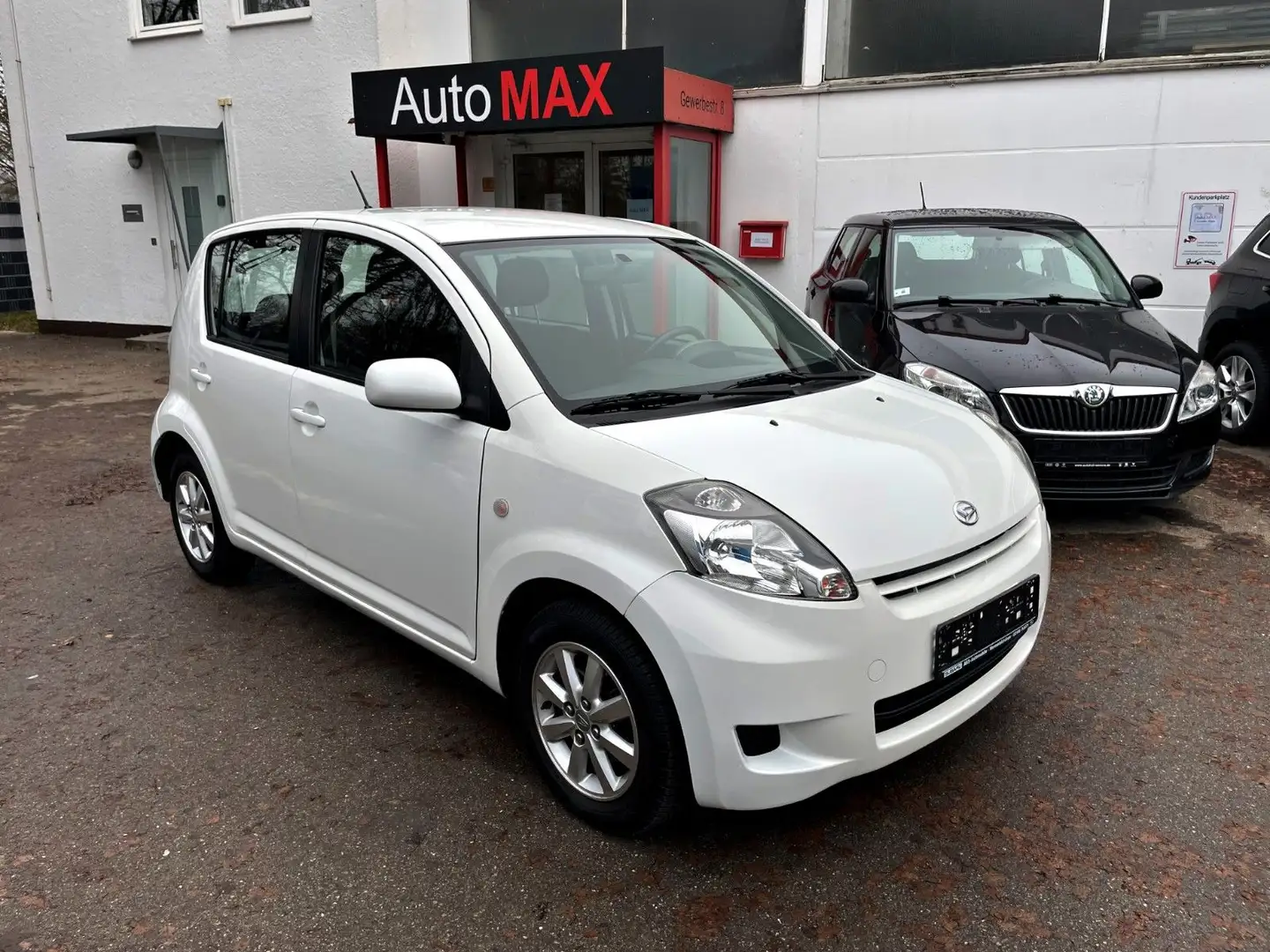 Daihatsu Sirion 1.3 4X4*Klima/Gepflegt/HU/AU und KD Neu* Weiß - 1