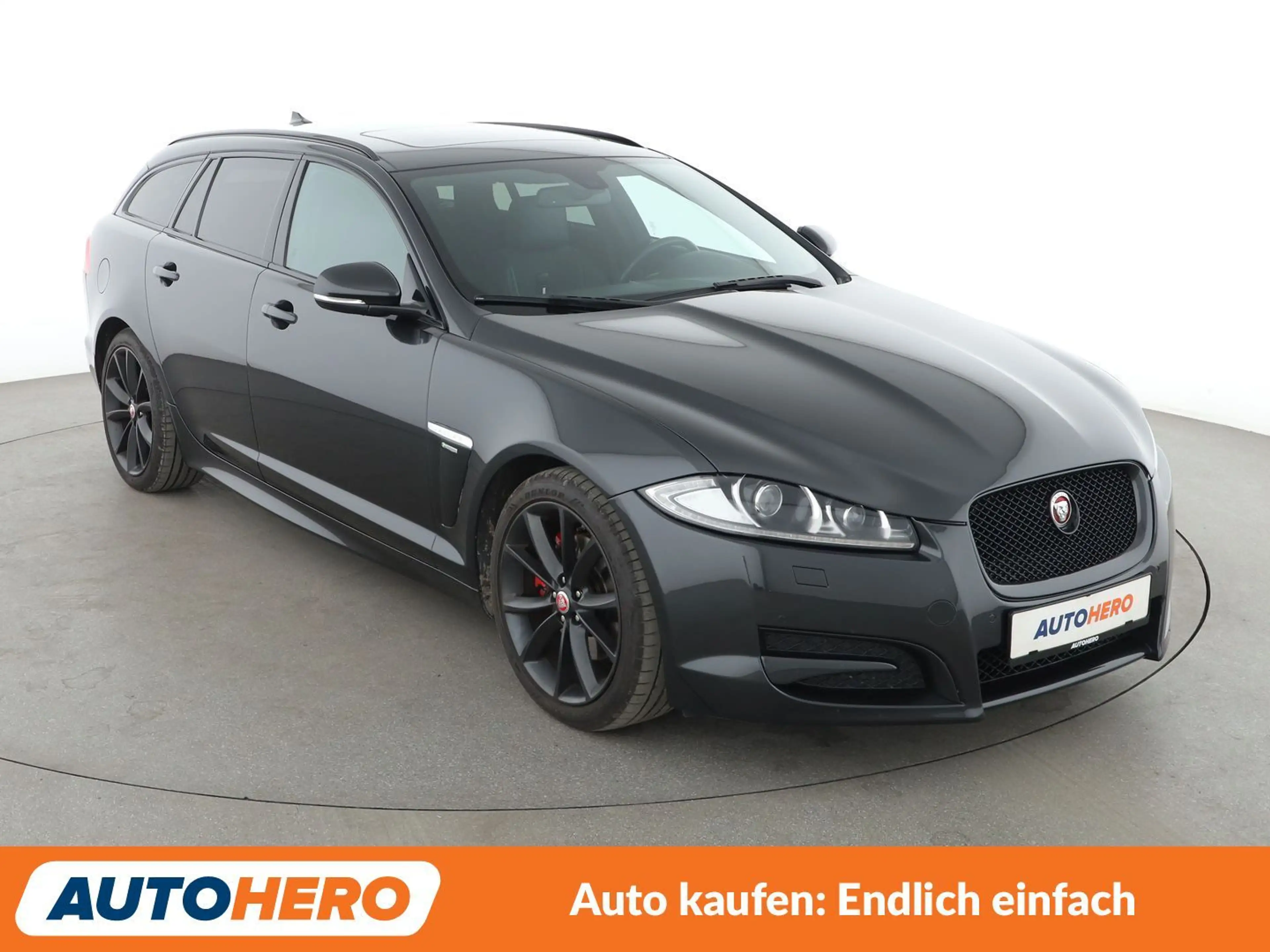 Jaguar XF 2.2 D Aut*NAVI*XENON*TEMPO*CAM*PDC*SHZ* — photo 8
