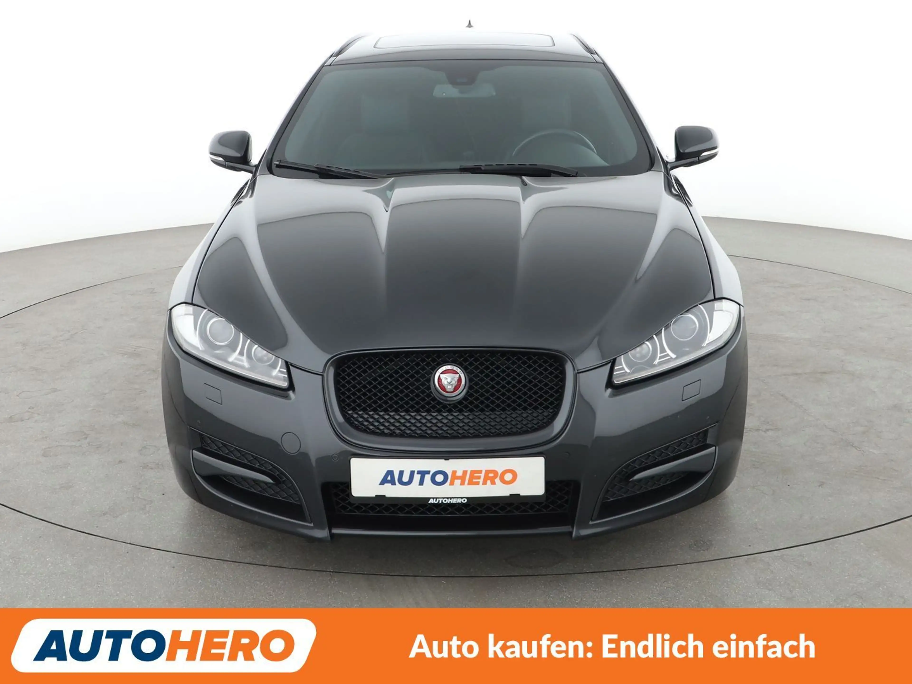 Jaguar XF 2.2 D Aut*NAVI*XENON*TEMPO*CAM*PDC*SHZ* — photo 9