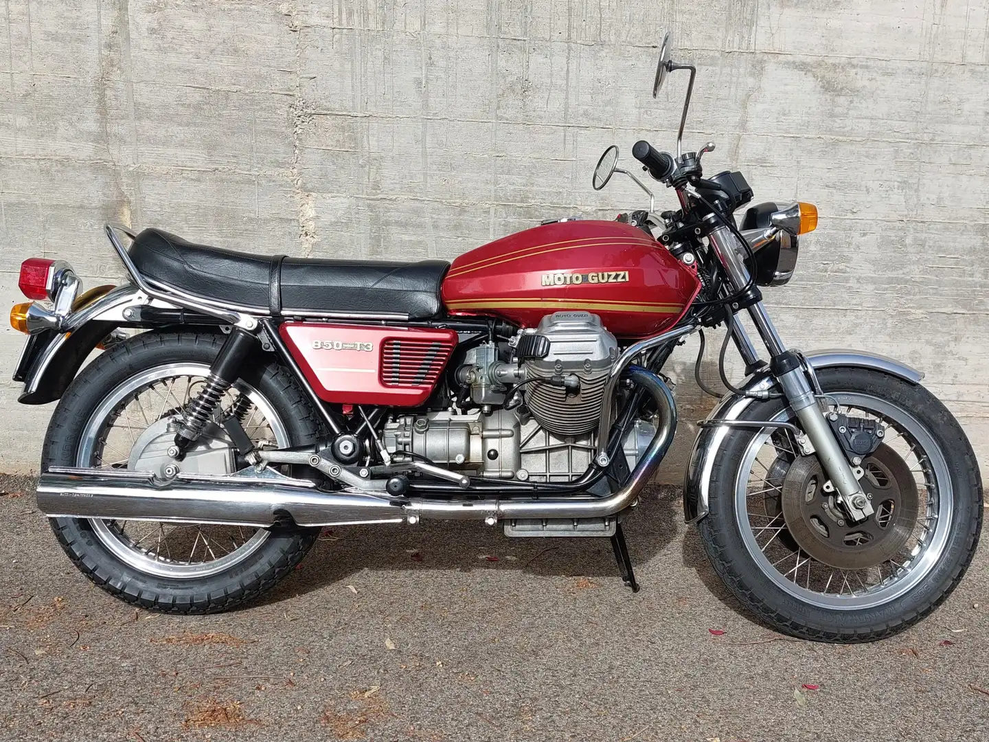 Moto Guzzi 850 T Červená - 2