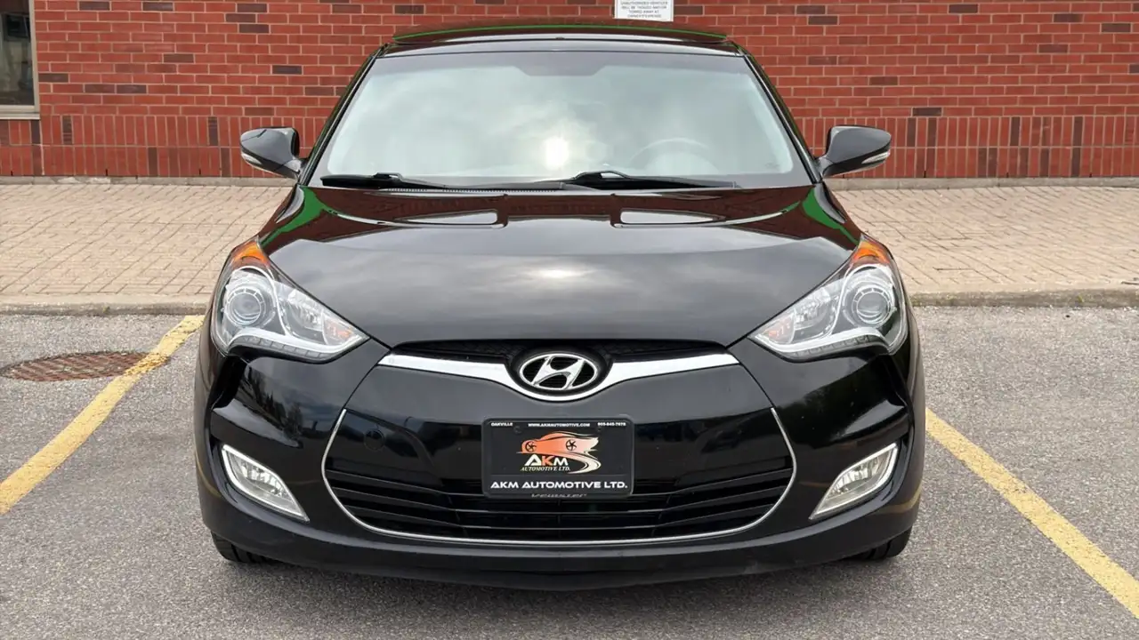 Hyundai VELOSTER снимка Hyundai VELOSTER