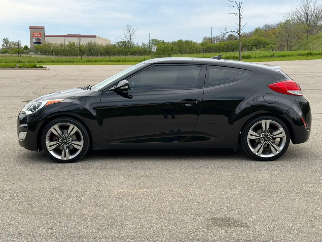 Hyundai VELOSTER снимка Hyundai VELOSTER