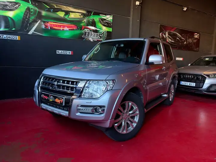 Mitsubishi Montero 3.2 DI-D 5AT Kaiteki 3p 2017