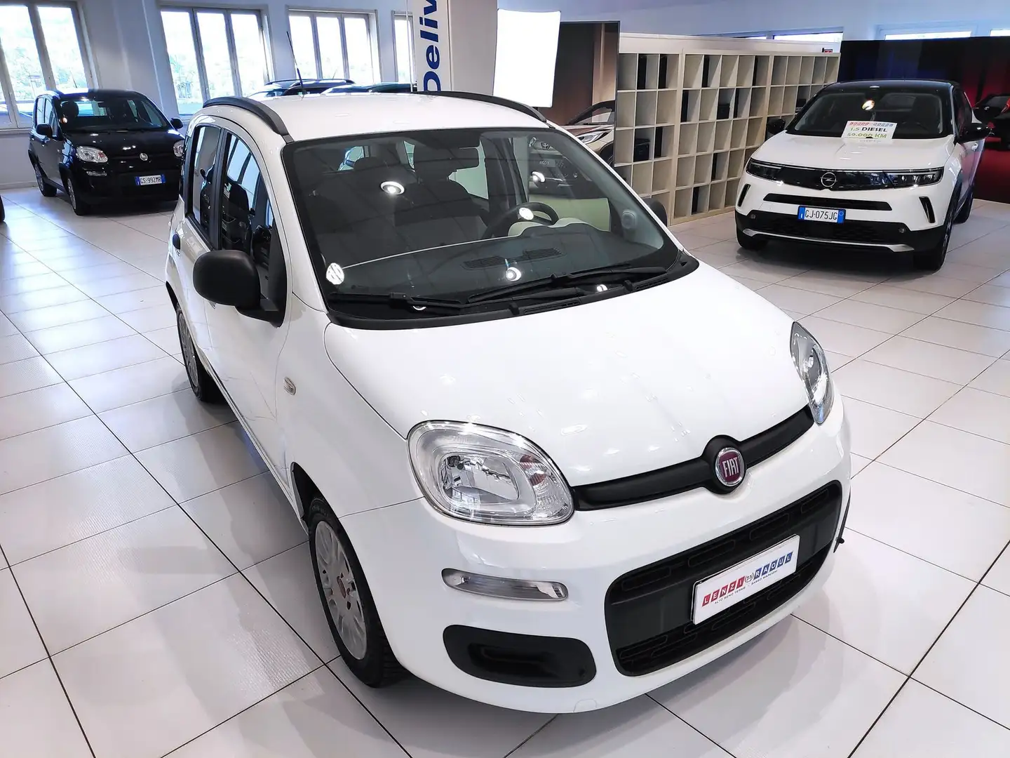 Fiat Panda Panda 1.2 Easy*45.000 KM*GARANTITA* Weiß - 1