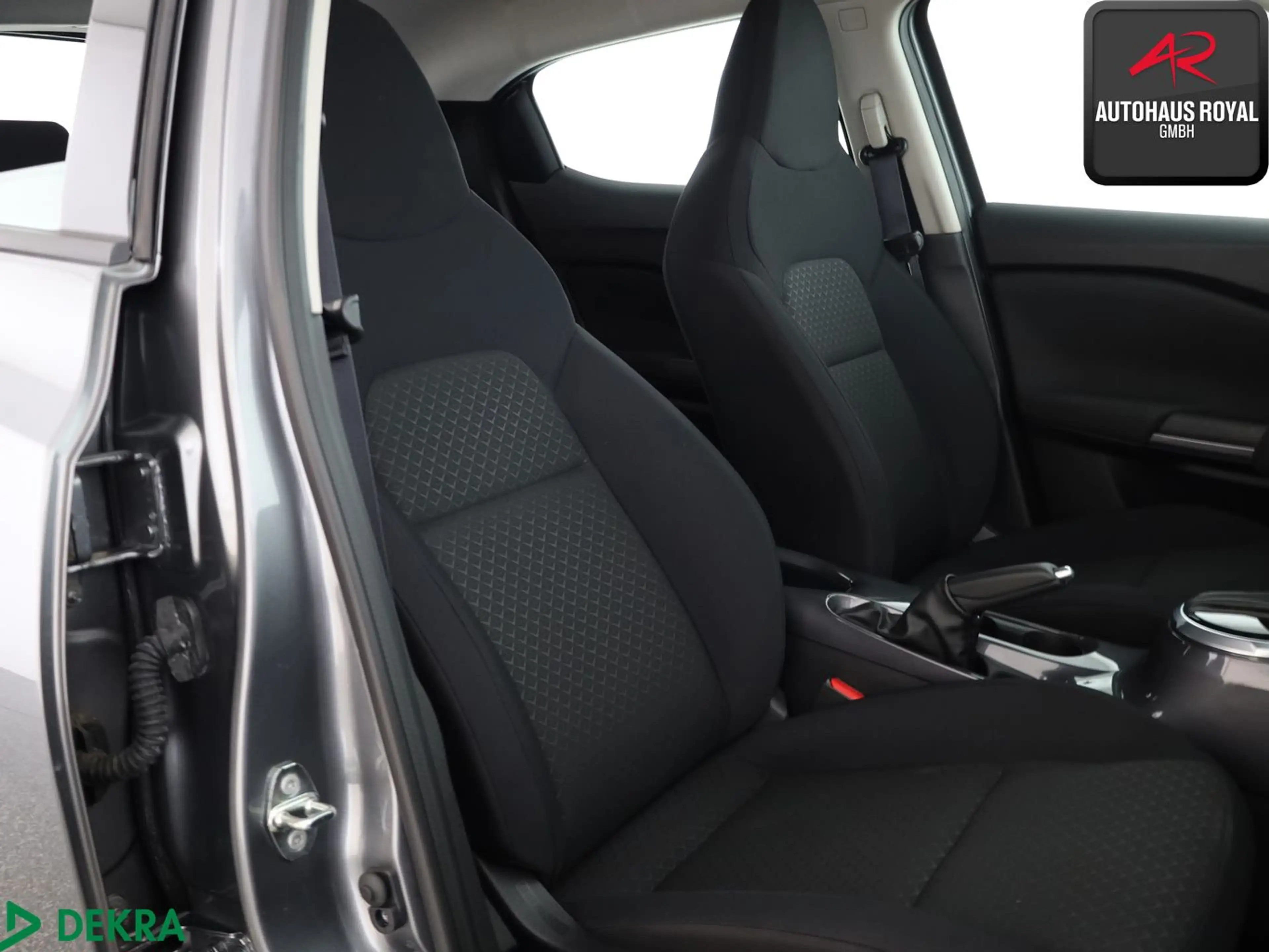 Nissan Juke 1.0 DIG-T NAVI,KAMERA,CARPLAY,1.HAND,DAB,SH — photo 11