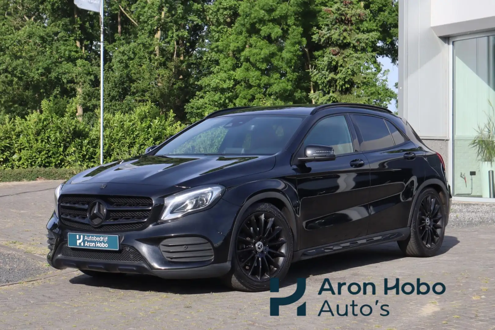 Mercedes-Benz GLA 180 AMG Nightpakket, Apple Carplay, Stoelverwarming Negro - 1