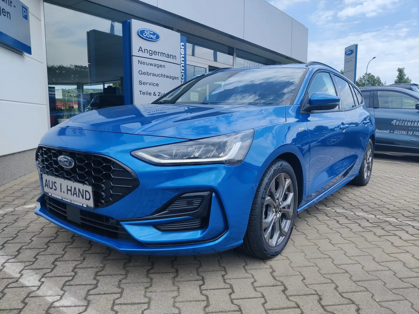 Ford Focus ST-Line X Blau - 1