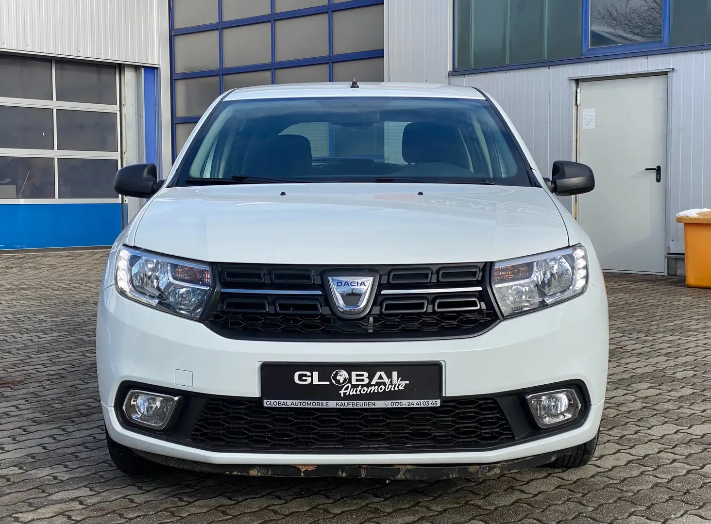 Dacia Sandero Essential Blanc - 2