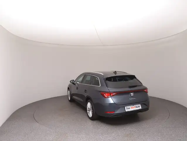 Seat Leon Leon view 5