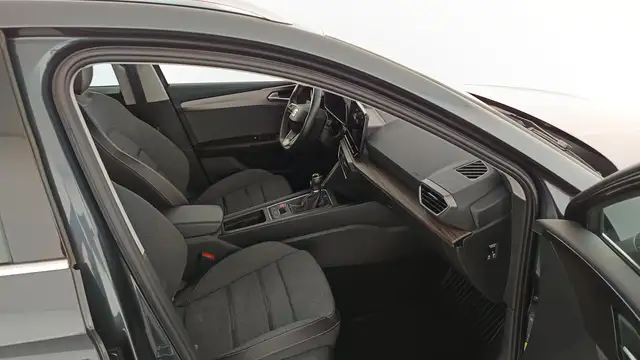 Seat Leon Leon view 10