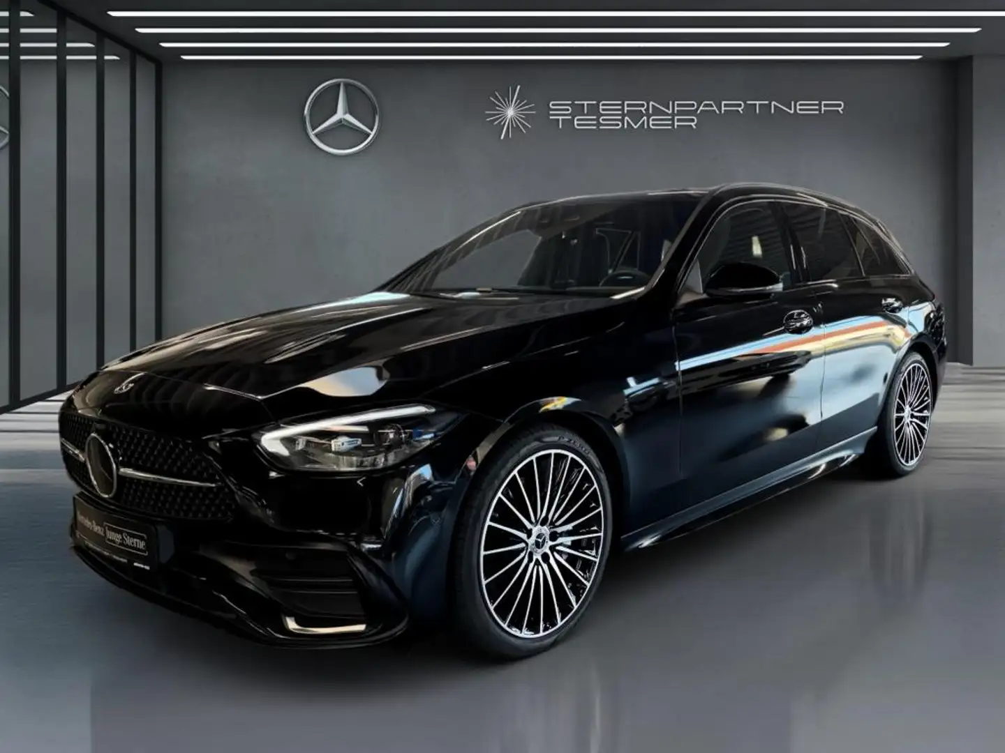 Mercedes-Benz C 220 d T AMG+DIGITAL+NIGHT+PANO+DISTR+360°+AHK Schwarz - 2