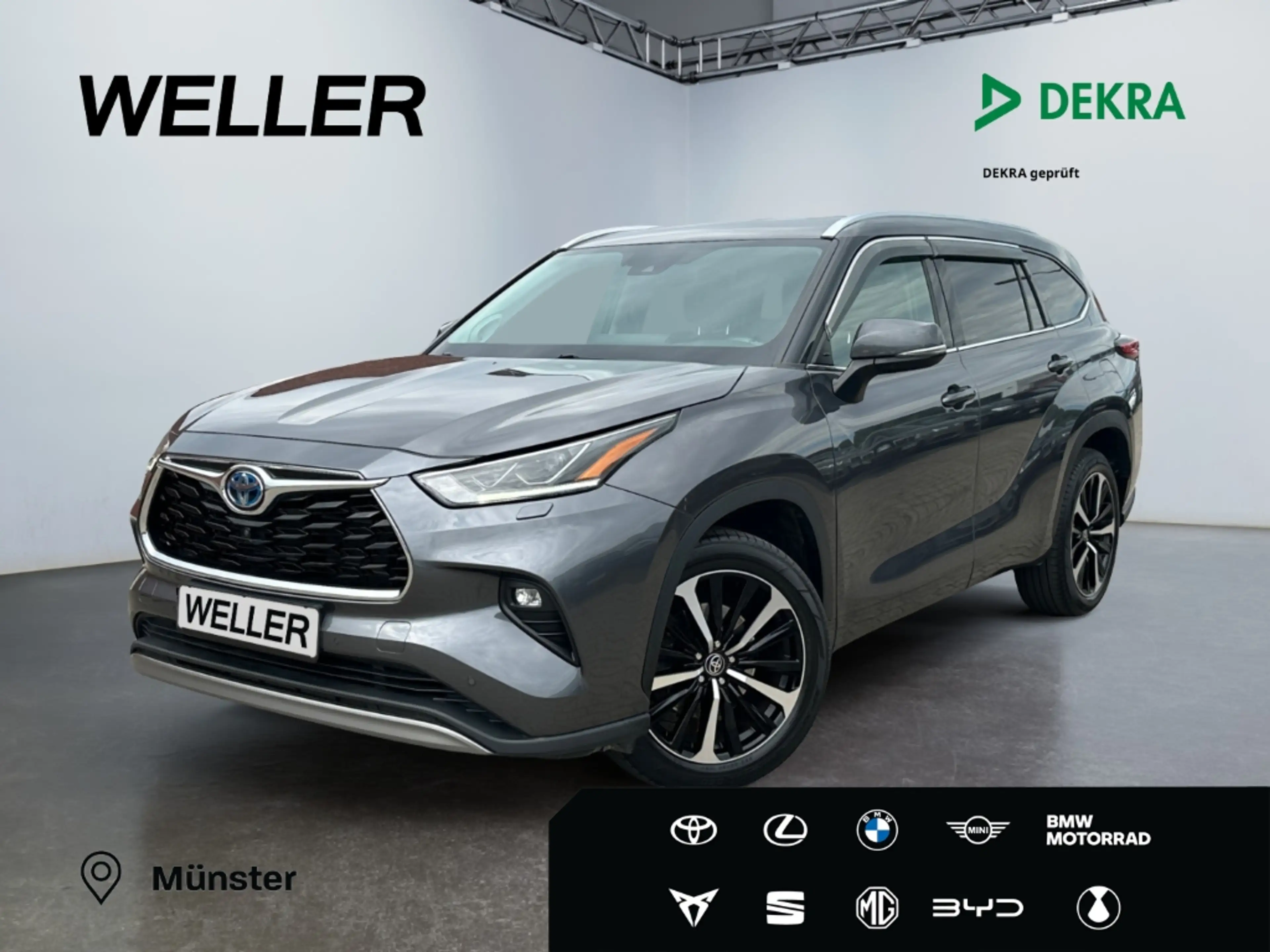 Toyota Highlander 2.5 Hybrid Luxury *7-Si*Leder*360°*JBL*