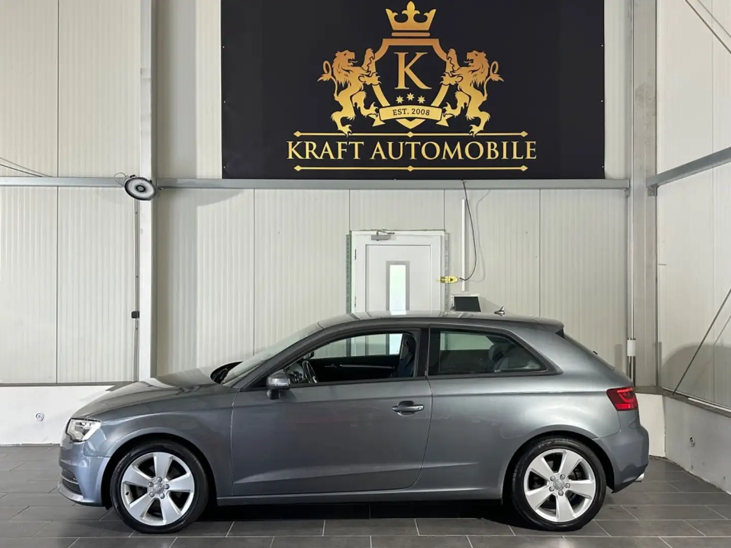 Audi A3 Ambition Sport/ S.Tronic-Navi-Tüv 2027-XENON Grau - 1