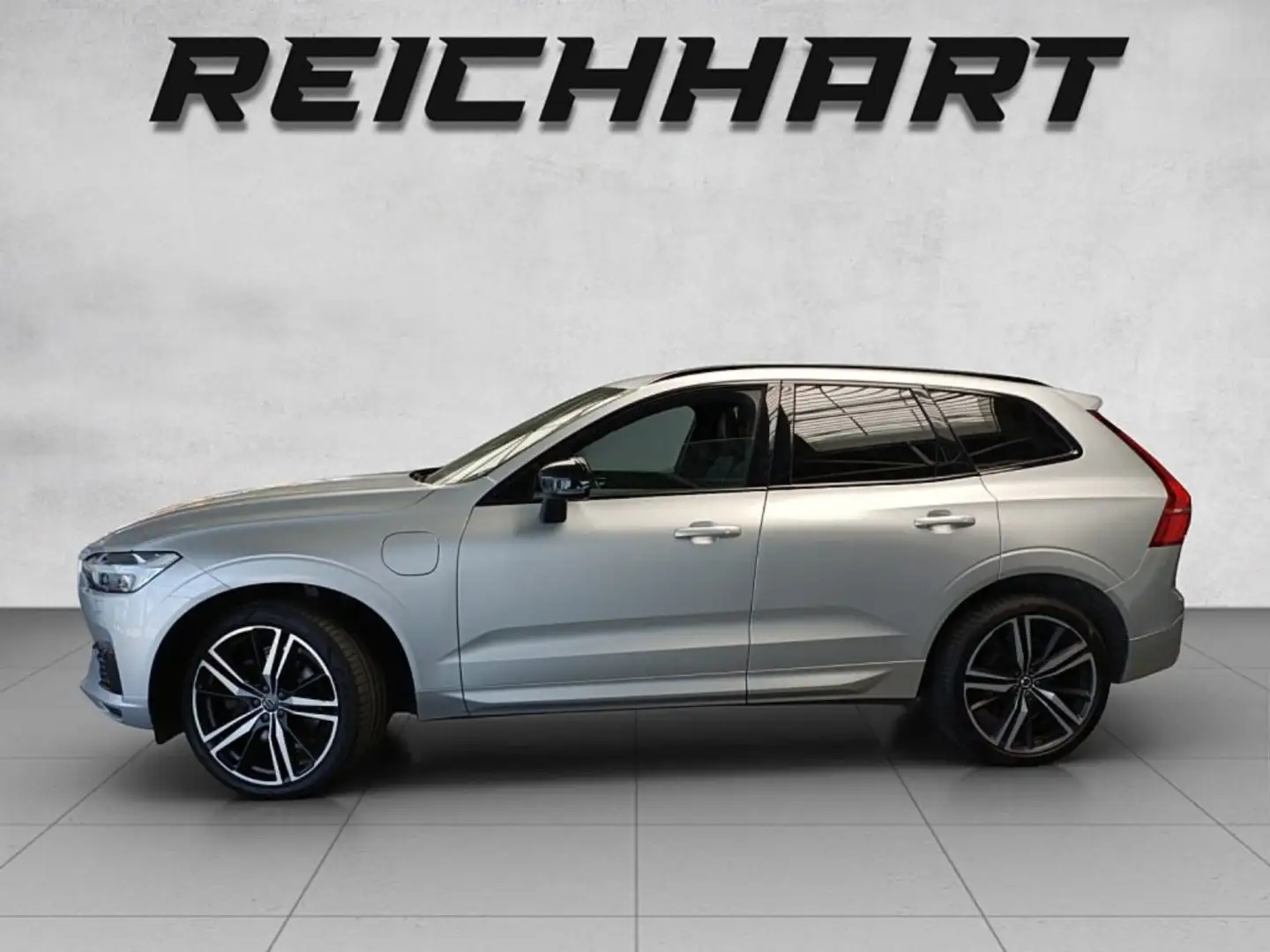Volvo XC60 T8 AWD Plug-In Hybrid R-Design Silber - 2