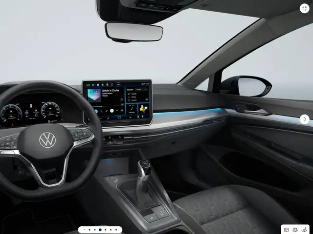 Volkswagen Golf view 4