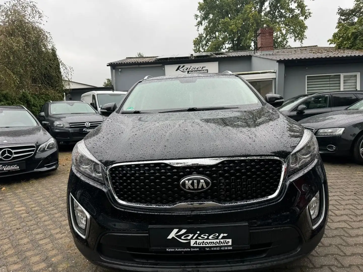 Kia Sorento Edition 7-Scheckheft-1.Besitz-PDC-AHK-Tempomat-Iso Schwarz - 2