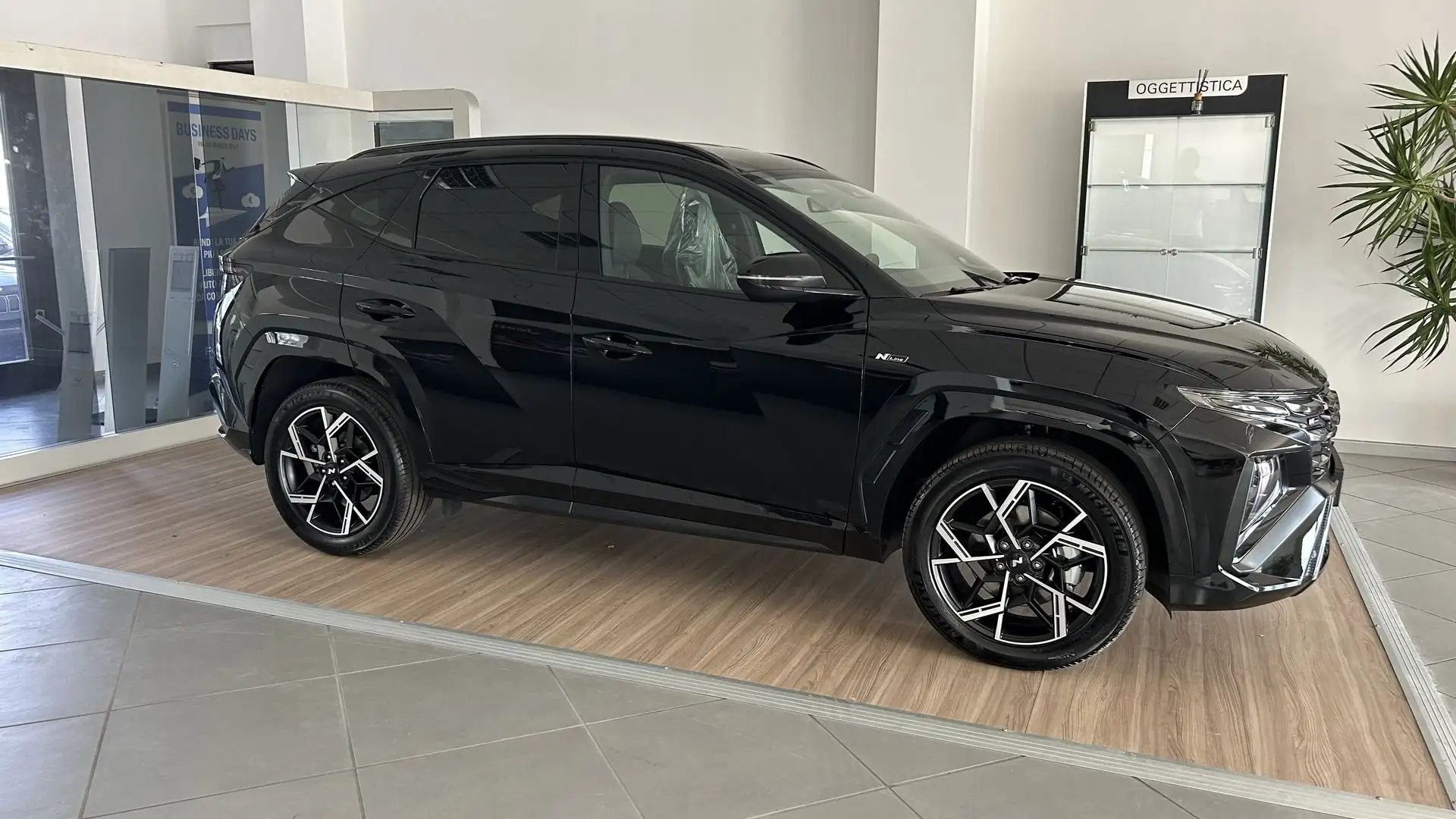 Hyundai TUCSON Tucson 1.6 HEV aut. N Line - 1