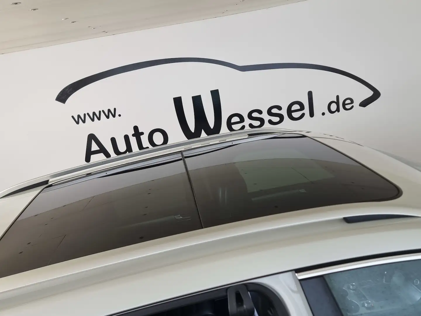 Volkswagen Touareg V6 TDI R-line AHK 3,5t Luft Pano Led 4Mo Weiß - 2