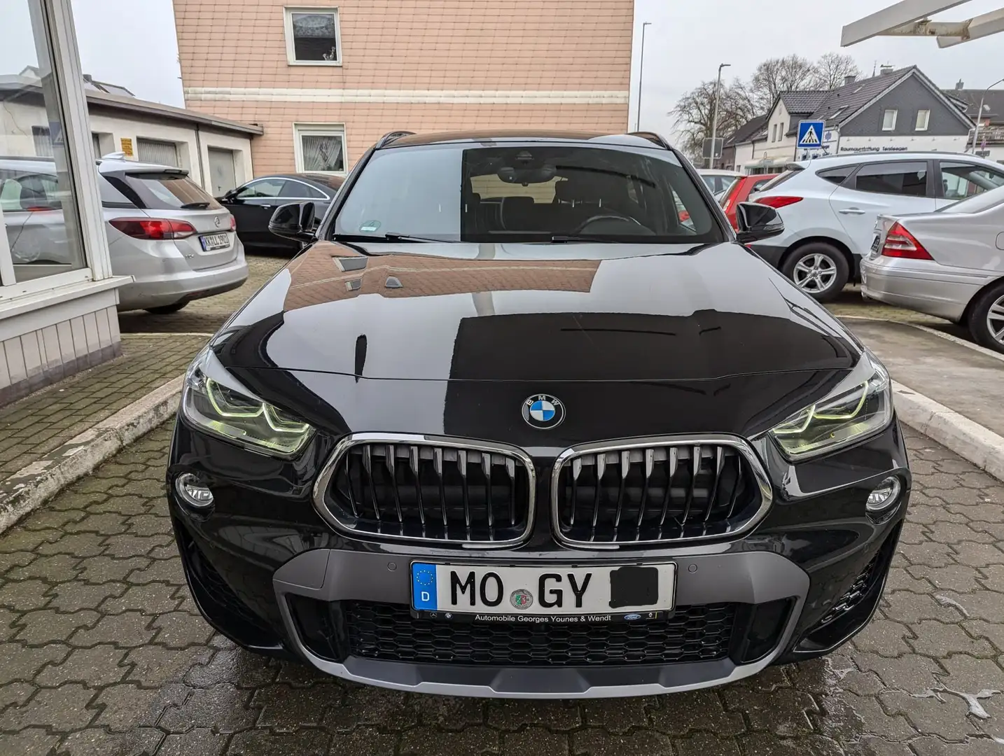 BMW X2 M xDrive20d Aut.  M Sport X Paket Schwarz - 2