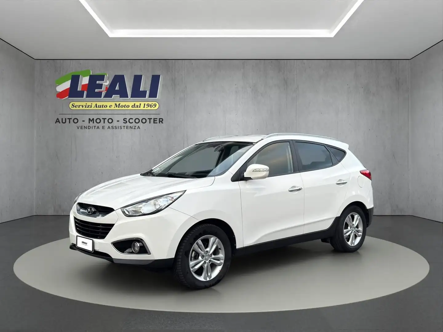 Hyundai iX35 ix35 5p 4WD 2.0 CRDi 136cv 6m  Comfort Blanc - 1