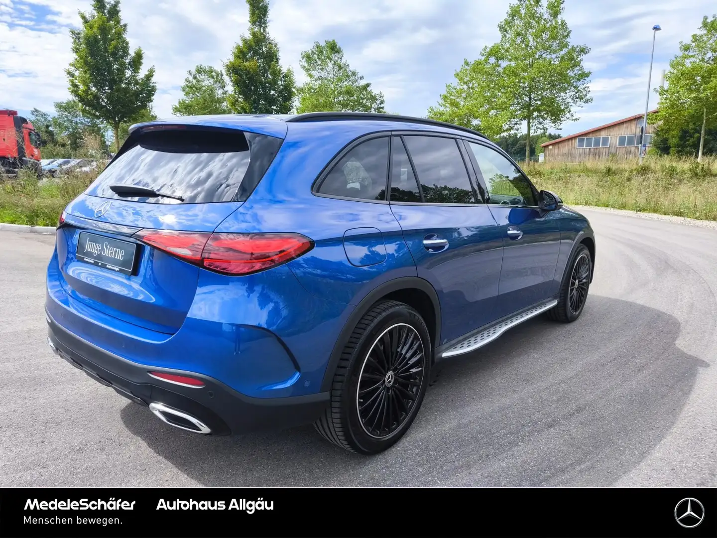 Mercedes-Benz GLC 300 GLC 300 d 4M AMG 20" MASSAGE Sitzklima AHK 360° Blau - 2