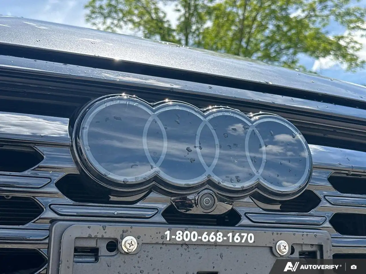 Audi Q8 e-tron снимка Audi Q8 e-tron