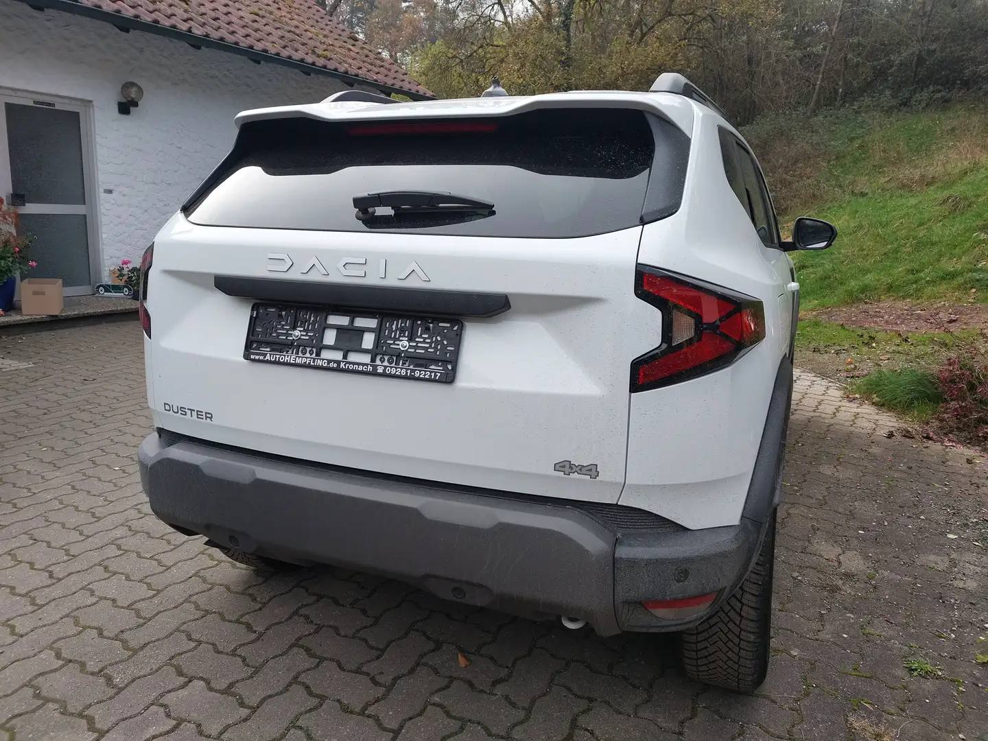 Dacia Duster 3 TCe130 4x4 Expression Shzg. Lhzg. R-Kam. SOFORT! Weiß - 2