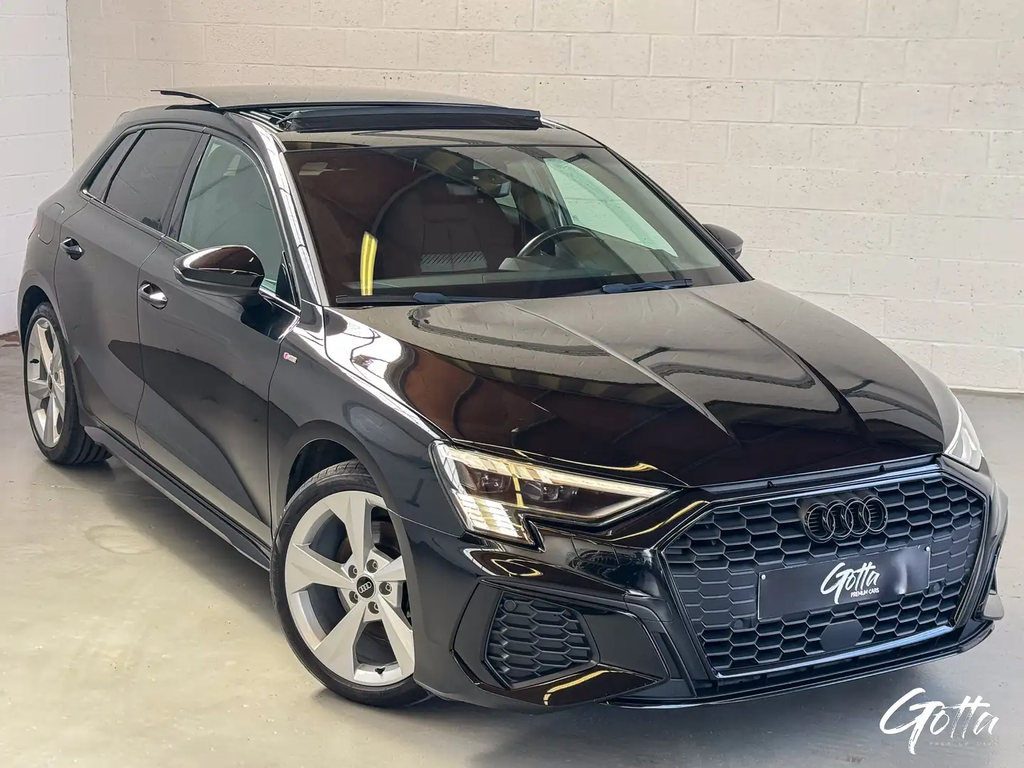 Audi A3 Sportback 35 TDi 150CH S-line S tronic*TOIT PANO Noir - 2