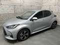 Toyota Yaris 1,5 Hybrid Active Drive "Safety P. gratis" Silber - thumbnail 2